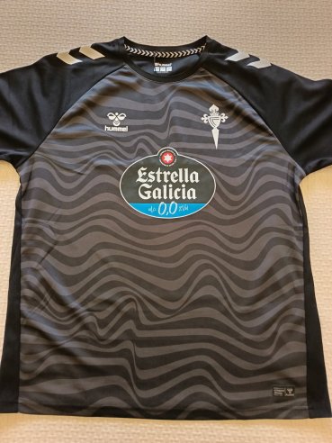 Celta Vigo Goalkeeper football shirt 2024 - 2025