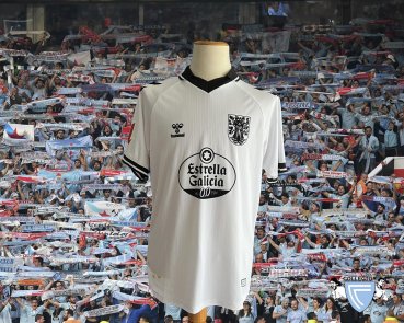 Celta Vigo Goalkeeper football shirt 2024 - 2025