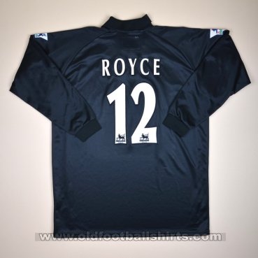 Leicester City Goalkeeper football shirt 2001 - 2002