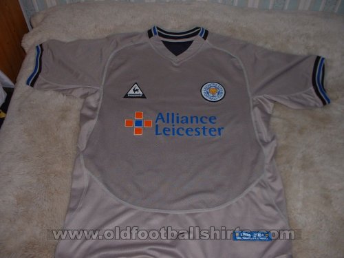Leicester City Away football shirt 2004 - 2005
