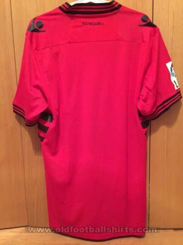Mallorca Home baju bolasepak 2013 - 2014