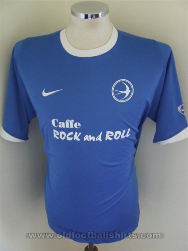 ZKS Unia Tarnow Away football shirt (unknown year)