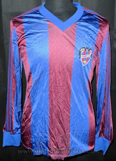 Levante Home football shirt 1982 - 1985