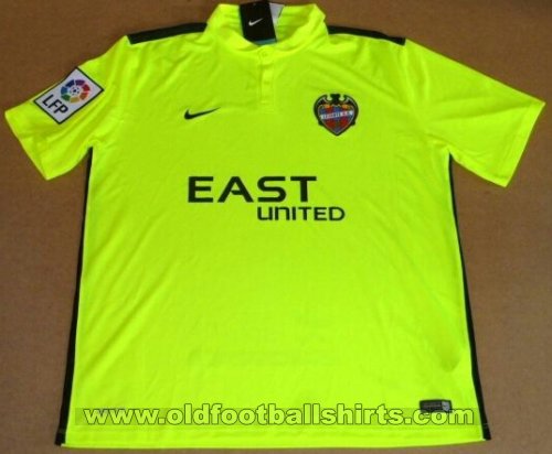 Levante חוץ חולצת כדורגל 2015 - 2016