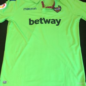 Levante Home football shirt 2018 - 2019 sponsored by Betway
