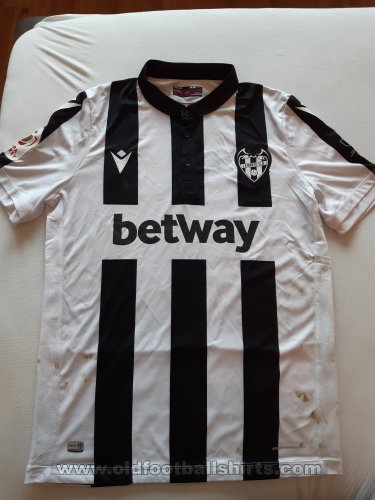 Levante Away football shirt 2020 - 2021
