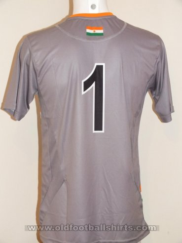 Niger Goalkeeper football shirt 2012 - ?