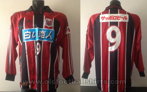 Consadole Sapporo Home football shirt 2002
