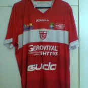 Home football shirt 2014