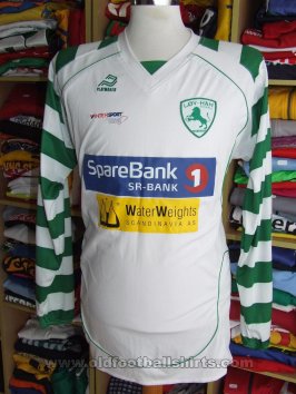 Lov-Ham Home football shirt (unknown year)