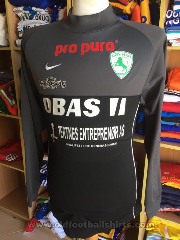 Lov-Ham Goalkeeper football shirt (unknown year)