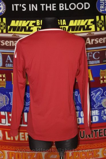 Latvia Home football shirt 2012 - 2013