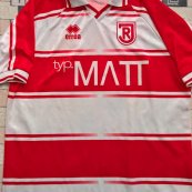 Home football shirt 2001 - 2002