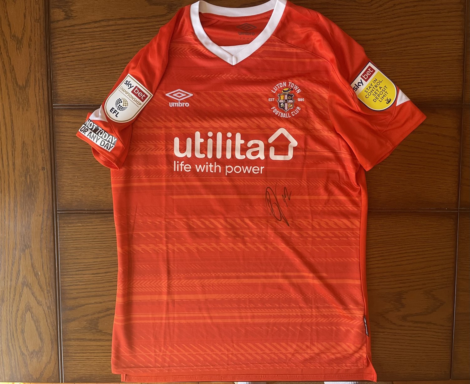 Maillot Umbro Luton Town Third - Saison 2020/2021 - Taille L - Très Bon état
