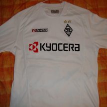 Borussia Mönchengladbach Home football shirt 2005 - 2006 sponsored by Kyocera