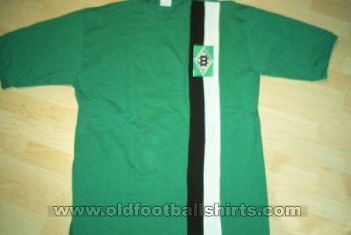 Borussia Mönchengladbach Away football shirt 1972 - 1973
