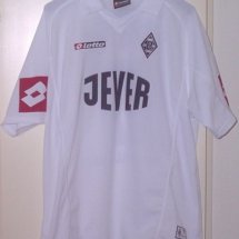 Borussia Mönchengladbach Home football shirt 2003 - 2004 sponsored by Jever
