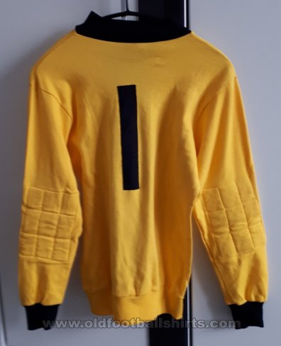 Borussia Mönchengladbach Penjaga gol baju bolasepak 1975 - 1976