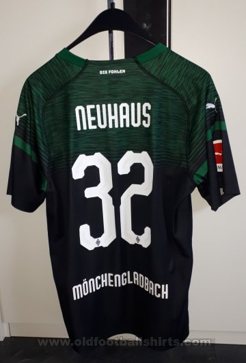 Borussia Mönchengladbach Away football shirt 2018 - 2019