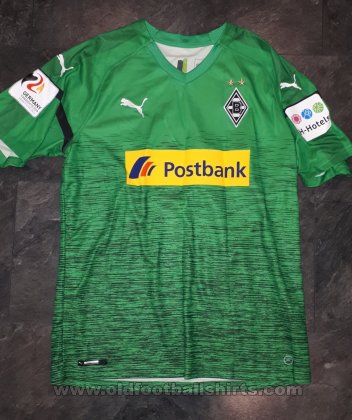 Borussia Mönchengladbach Third football shirt 2018 - 2019