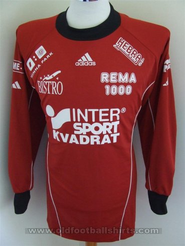 Hinna Fotbal Goalkeeper football shirt 2002