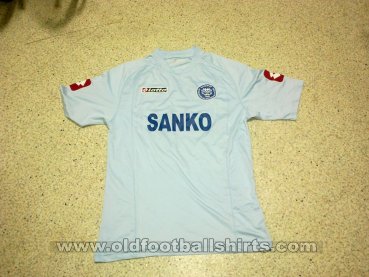 Gazişehir Gaziantep Away football shirt (unknown year)