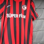 Home football shirt (unknown year)