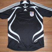 Home football shirt 2009 - 2010