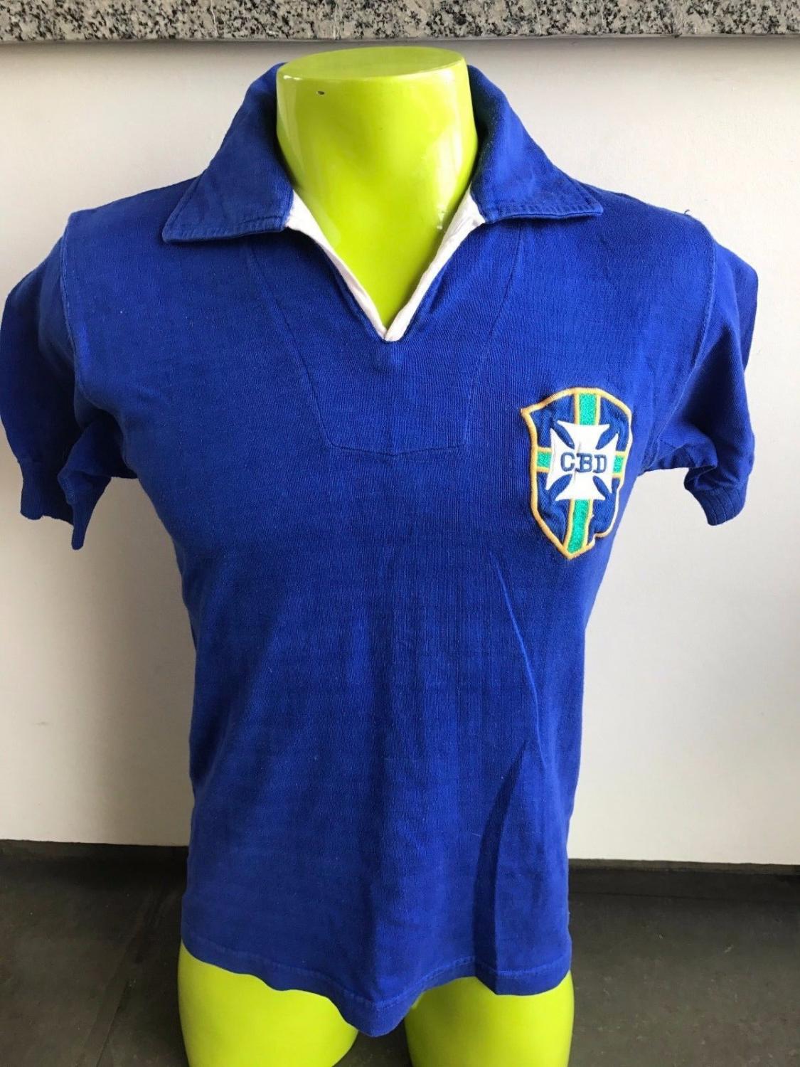 Brazil Away football shirt 1962.