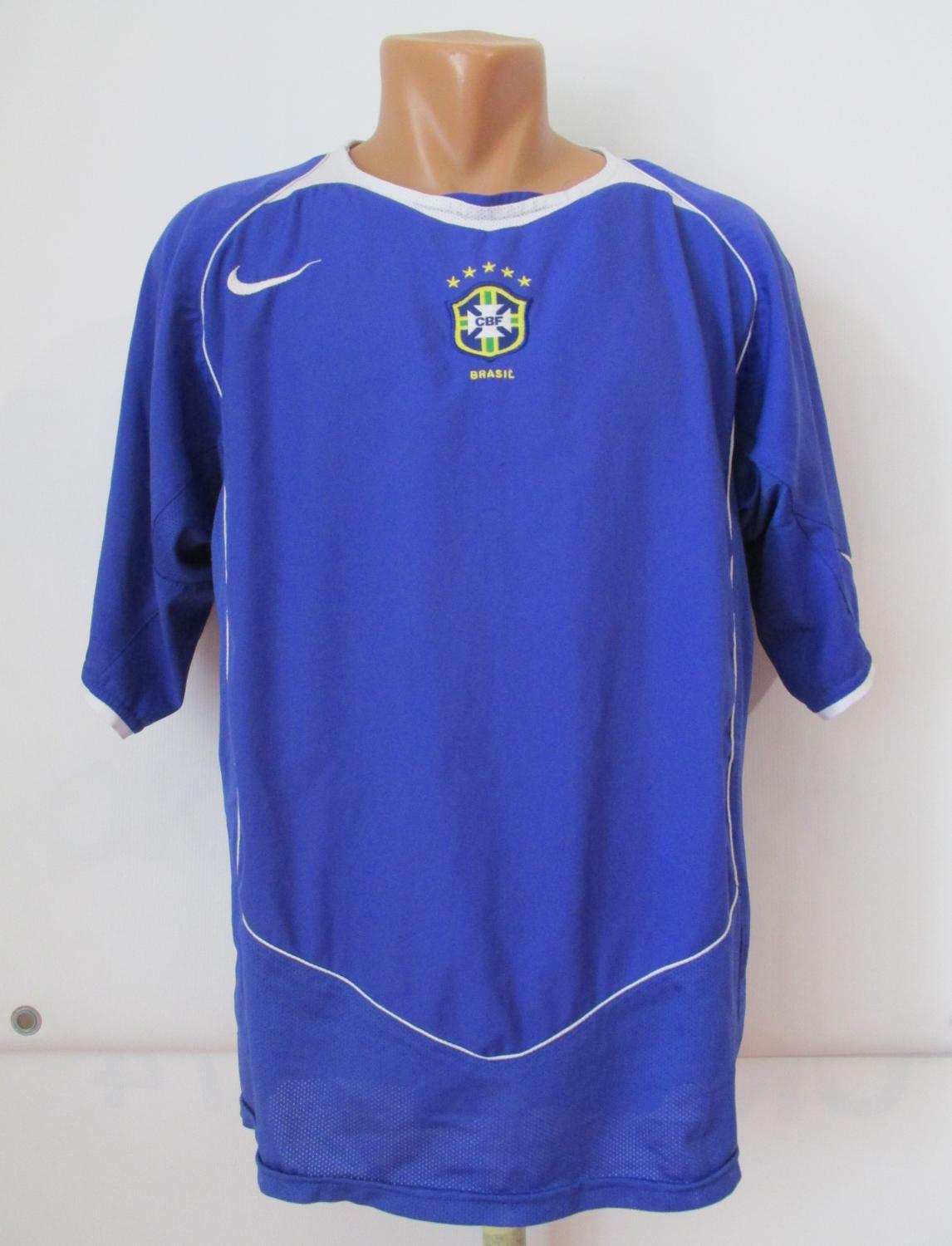 Brazil Away football shirt 2004 - 2006.