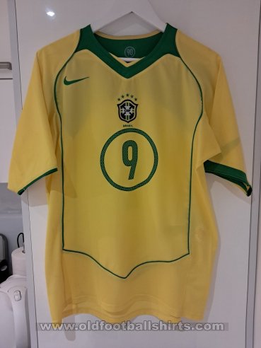 Brazil Home football shirt 2004 - 2006