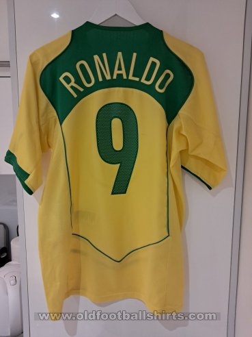 Brazil Home football shirt 2004 - 2006