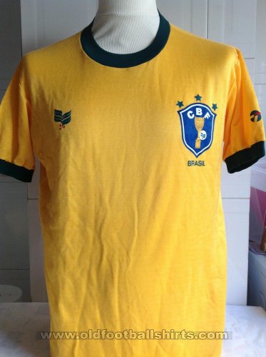 Brazil Home football shirt 1982