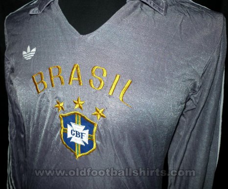 Brazil Goalkeeper football shirt 1979 - 1980