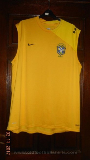 Brazil Training/Leisure football shirt 2010 - ?