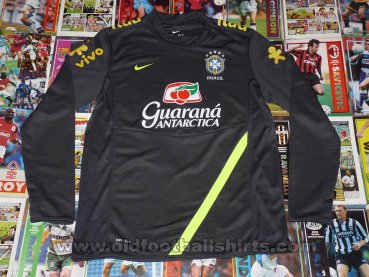 Brazil Training/Leisure football shirt (unknown year)