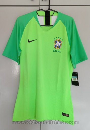 Brazil Goalkeeper football shirt 2018 - 2019