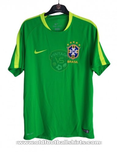Brazil Training/Leisure football shirt (unknown year)
