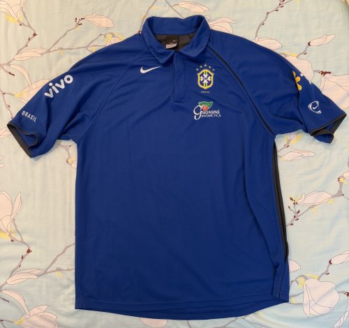 Brazil Training/Leisure football shirt 2004 - 2005