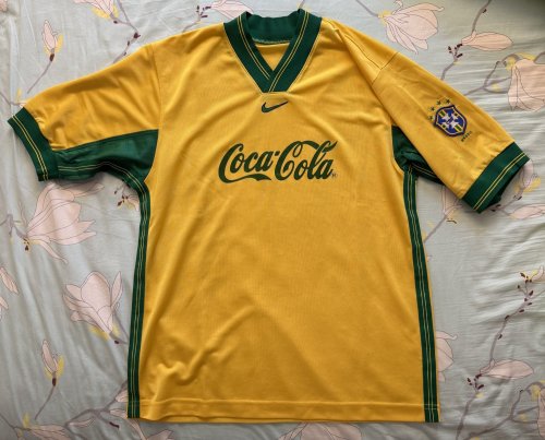 Brazil Training/Leisure football shirt 1997 - 1998