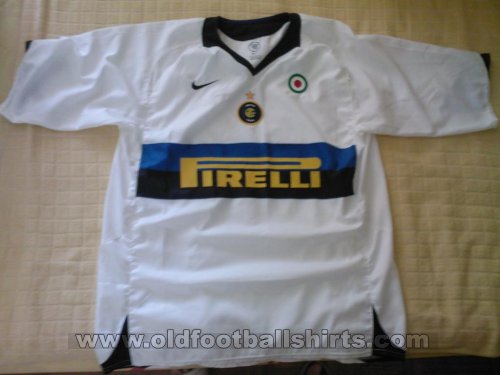 Internazionale Away football shirt 2005 - 2006