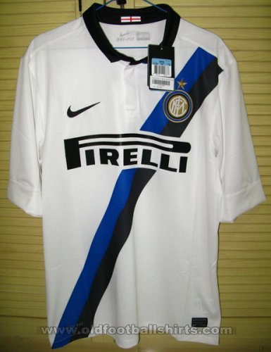 Internazionale Away football shirt 2011 - 2012
