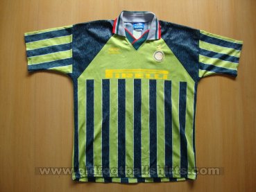 Internazionale Away baju bolasepak 1995 - 1996