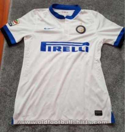 Internazionale חוץ חולצת כדורגל 2013 - 2014