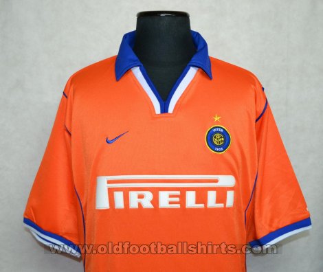 Internazionale שלישית חולצת כדורגל 1999 - 2000