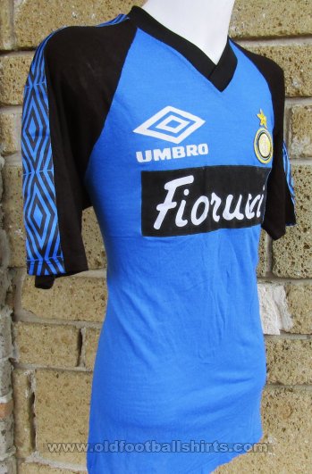 Internazionale Training/Leisure football shirt 1991 - 1994