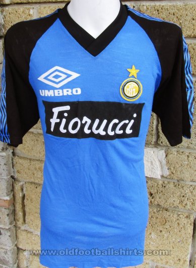 Internazionale Training/Leisure football shirt 1991 - 1994