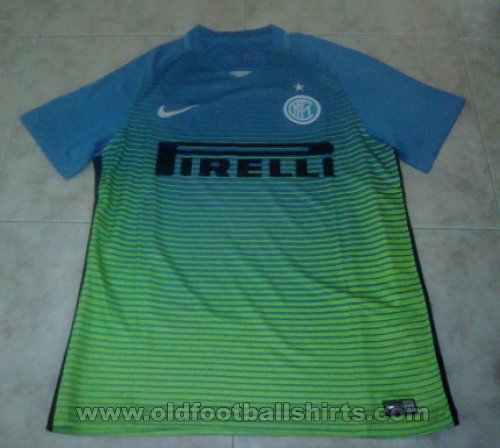 Internazionale Il Terzo maglia di calcio 2016 - 2017