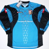 Goalkeeper - CLASSIC for sale football shirt 2005 - 2006