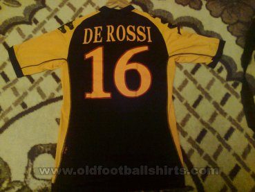 Roma Third football shirt 2010 - 2011